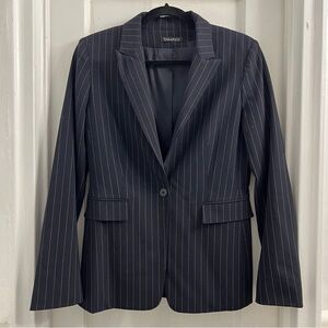 Tahari Black and White Pinstripe Wool Blend One-Button Blazer,‎ 6
